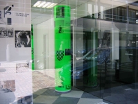 https://www.katrinmayer.net:443/files/gimgs/th-48_37_fenster1spiegelkl_v2.jpg